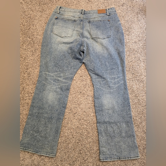 Judy Blue Straight Jean - Plaid Cuffed, size 22W - Picture 3 of 7